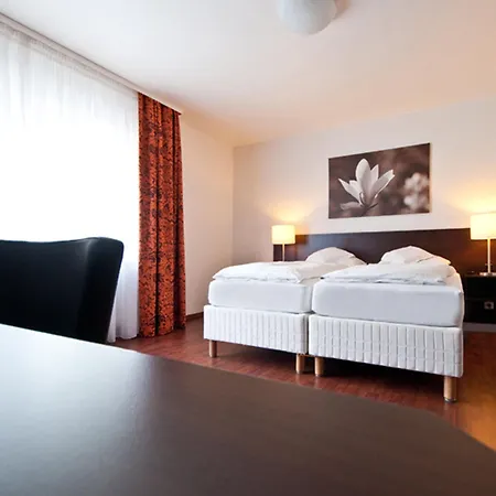 Am Oppspring מלון מולהיים אן דר רור