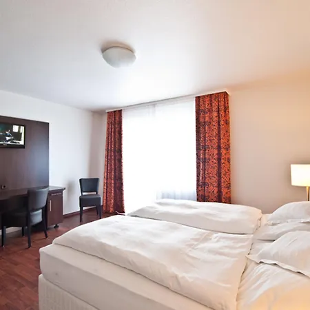 Am Oppspring מלון 3*